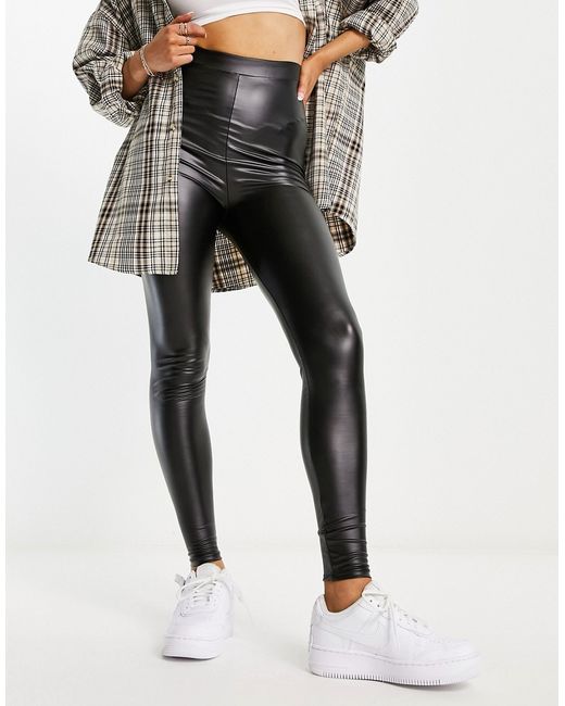 Vila coated leggings with zip back in black