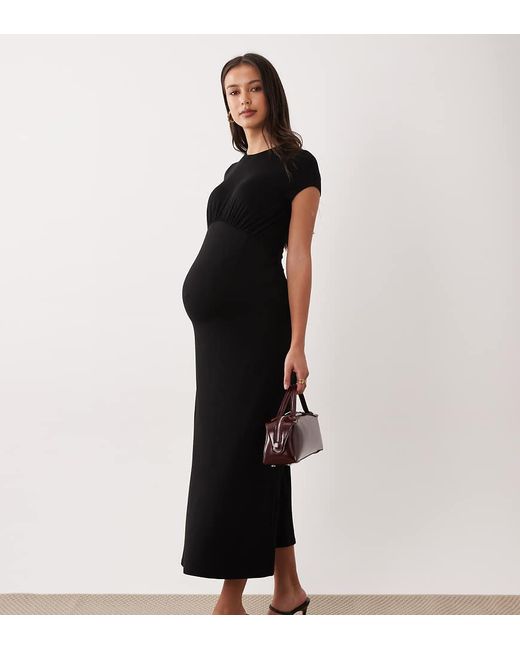 black lace dress with scalloped neck Lace Deep Scalloped V-neck Trumpet Dress main image 1