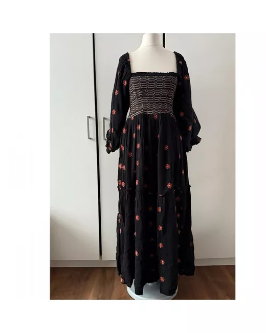 sachin and babi light blue dress SEA NEW YOrk Black Embroidered Floral Midi Dress SIZE 6 Cocktail Designer  $650 main image 0