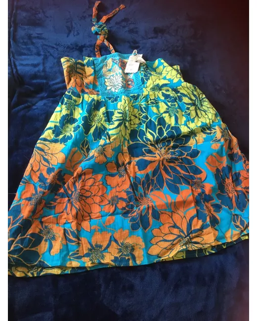 Magliette colorate e fantasia - Donna Moderna