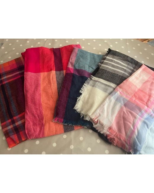 Buy Joules Women New Joules BERKLEY OVERSIZED CHECK SCARF main image 1