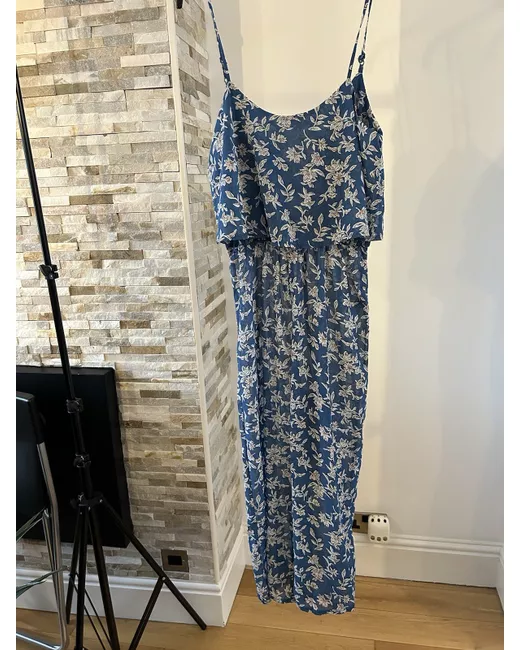 how to dress for beach wedding MISSGUIDED Elegant Beach Line Feel Co-Ord Set Ruffled Wrap Skirt Long   Beisat