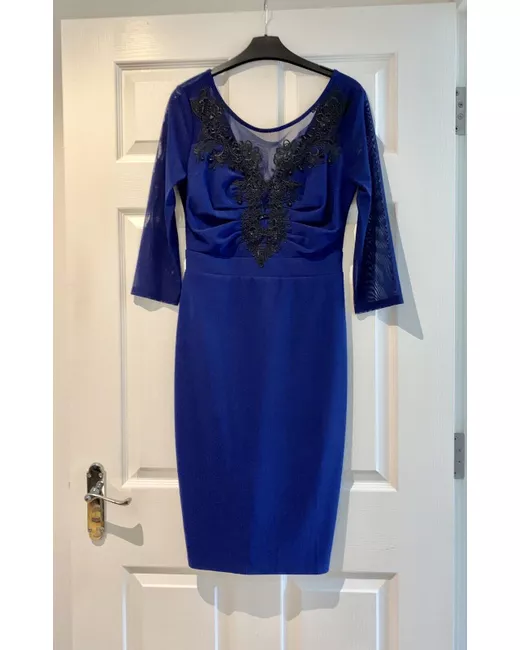 Lipsy Dresses for Women | Stylemi