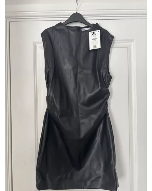 green emerald velvet dress BERSHKA. Brown stretch textured dress. XS – Hibuy market