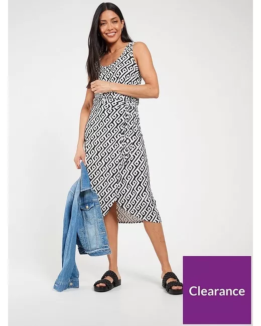 Casual Dresses for Women | Stylemi