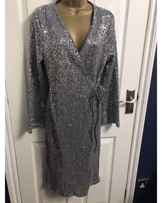 Monki Multicoloured Striped Bodycon Knit Dress S BNWT | Stylemi
