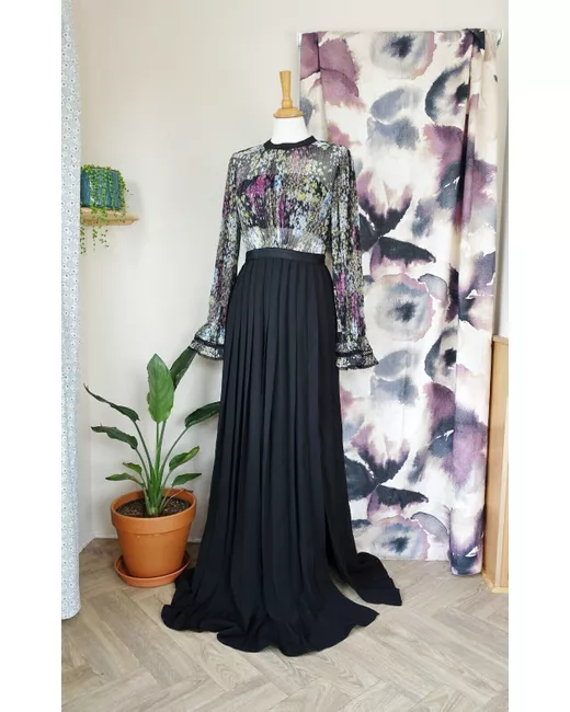 slim fit dress slacks Self-Portrait - Gold Rhinestone Drape Maxi Dress main image 1