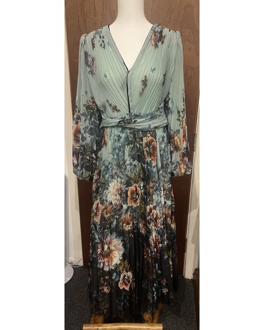 Karen Millen pleated yoryu crinkle cut out maxi dress 12 petite BNWT in  Floral | Stylemi